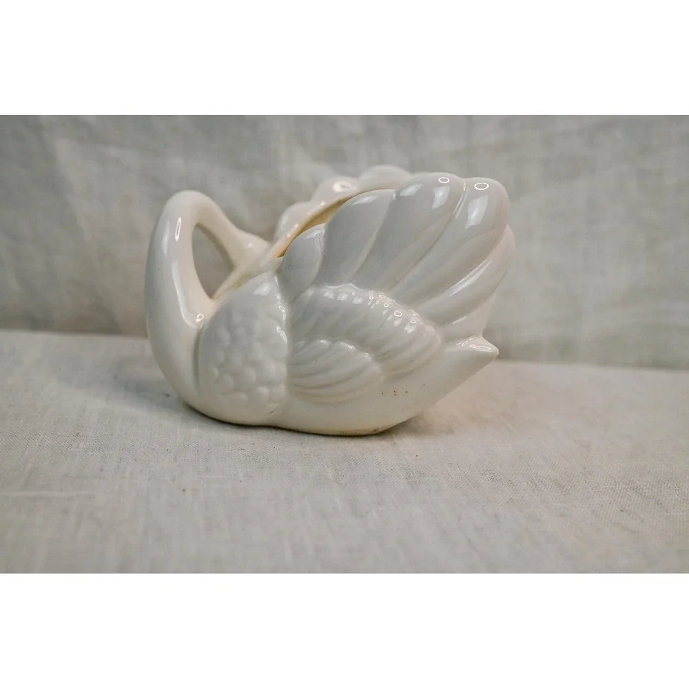 Vintage Omnibus 1983 Swan Planter White Ceramic 80s Decor 5in